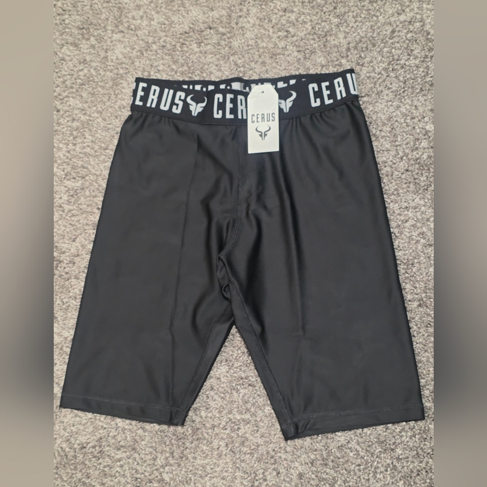CERUS Women's Black Cropped Leggings Size 10 - Picture 3 of 5
